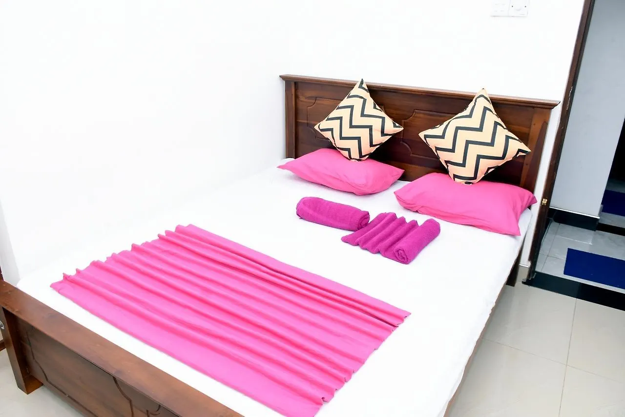Bluray Beach Apartment Negombo