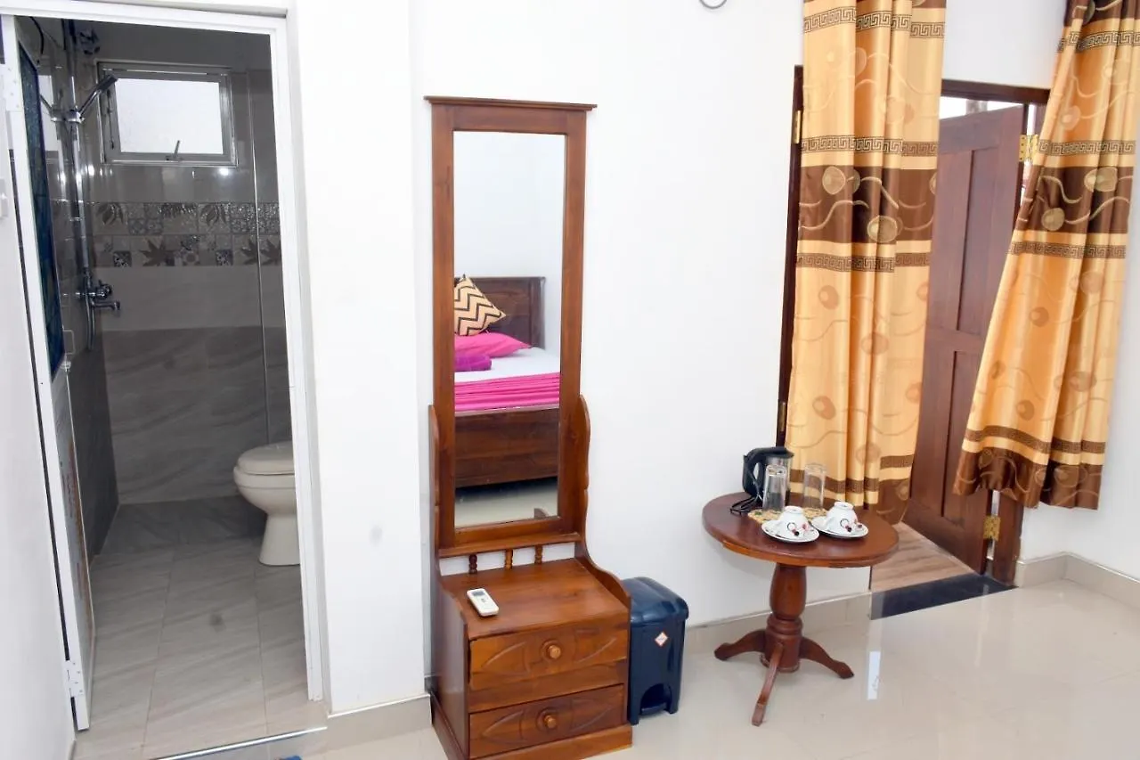 Bluray Beach Apartment Negombo